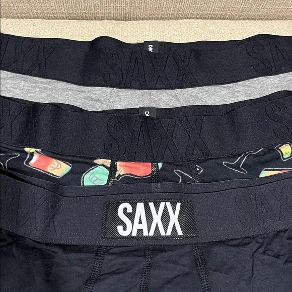 SAXX 3-PACK BOXER BRIEF MENS UNDERWEAR - ASSORTED COLORS & STYLES - SZ Large - Picture 2 of 7
